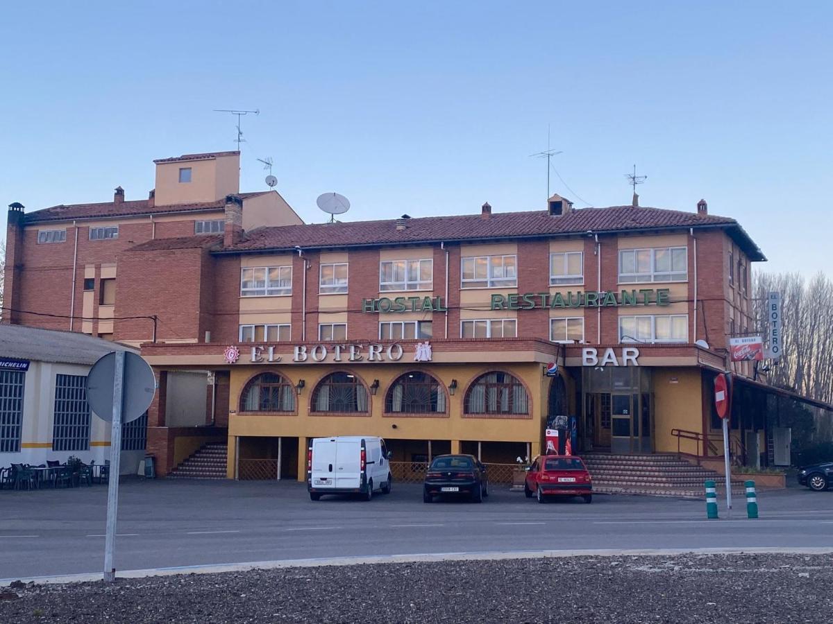 Hostal El Botero Monreal del Campo Exterior foto